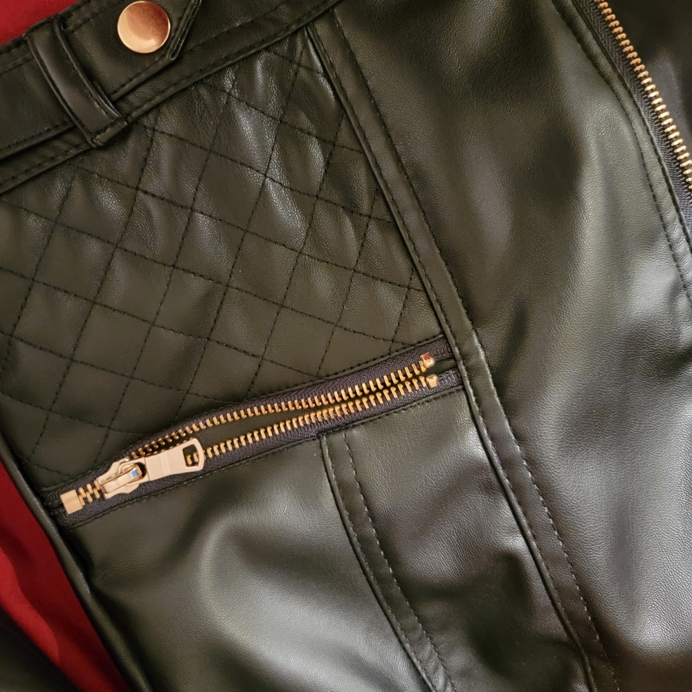 Jacket - Picture 3 of 5